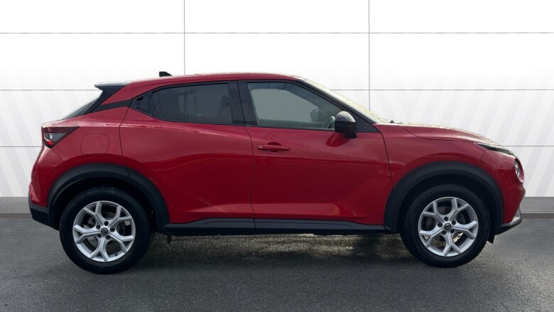 Nissan Juke 1.0 DiG-T 114 N-Connecta 5dr Petrol Hatchback